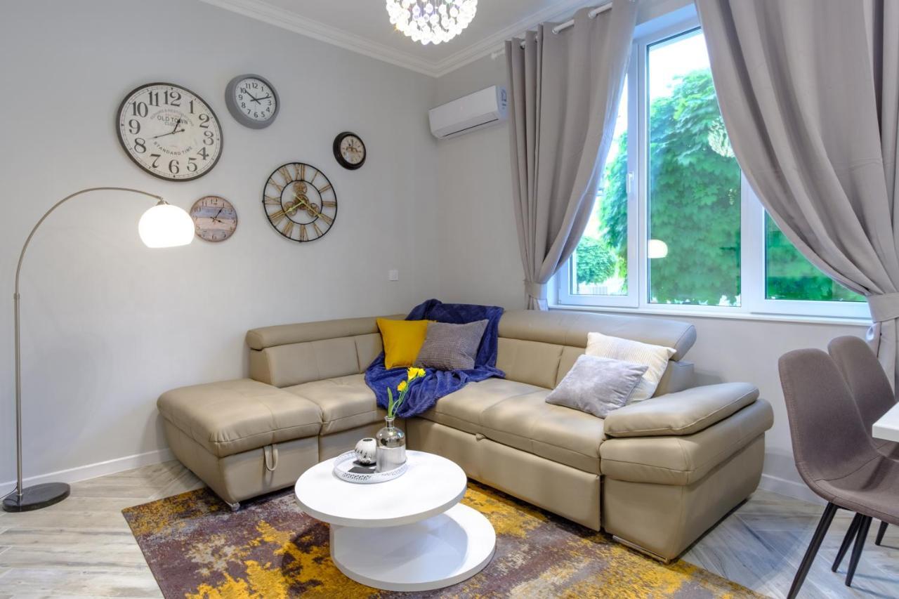The Olive Green House Burgas Esterno foto